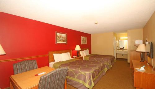 Queen Room with Two Queen Beds - Non-Smoking