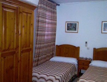 Double or Twin Room with Shared Bathroom