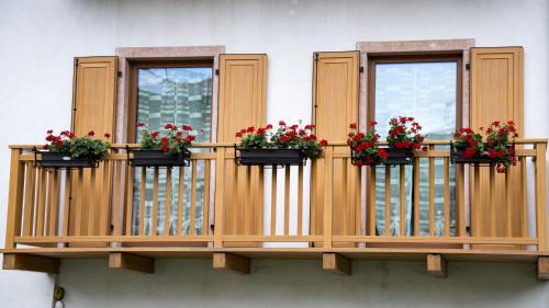 Two Connecting Double Rooms