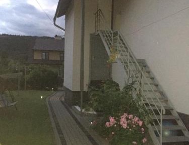 Deluxe Double Room (2 Adults + 1 Child)