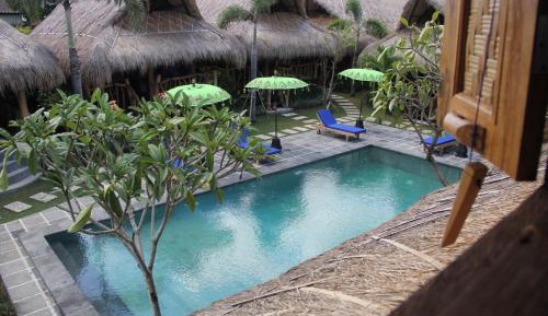 Family Bungalow ( 6 Adult )