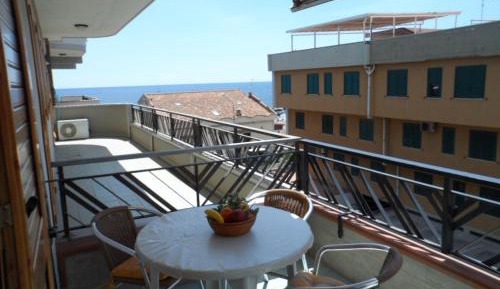 Two-Bedroom Apartment with Terrace and Sea View