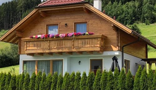 Superior Chalet