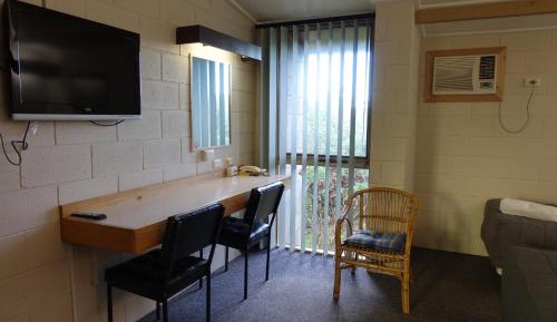 Family Room (4 Adults)