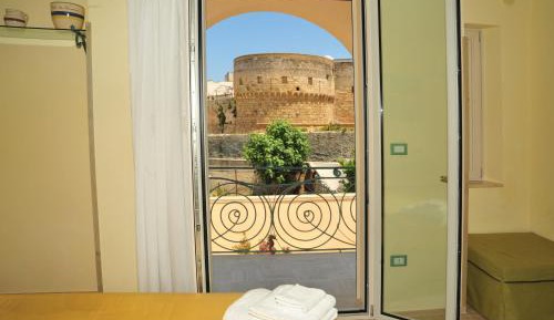 Deluxe Double or Twin Room with Sea View and Kitchenette