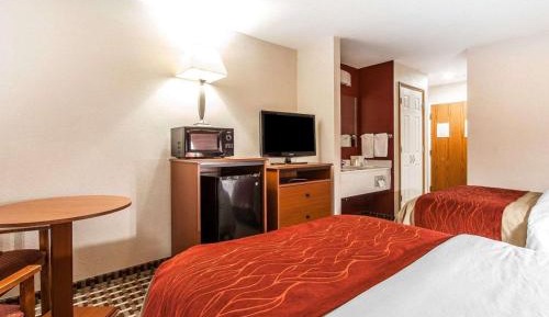 Double Room with Two Double Beds - Non-Smoking