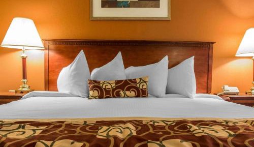 King Room - Non-Smoking