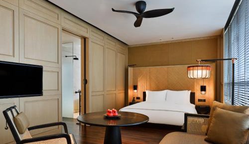 Corner Studio with City view