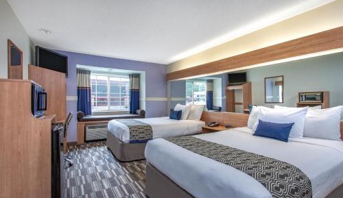 Queen Room with Two Queen Beds - Disability Access/Non-Smoking