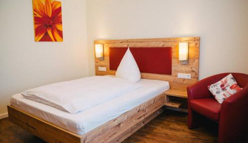 Single Room with Private Bathroom