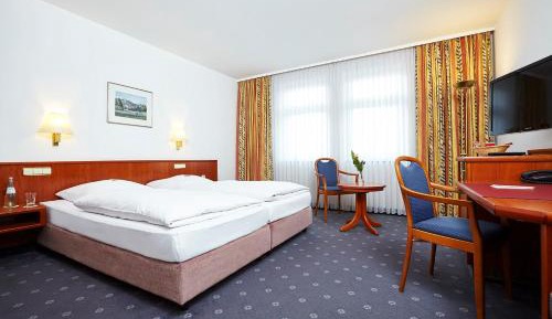 Comfort double room with twin beds