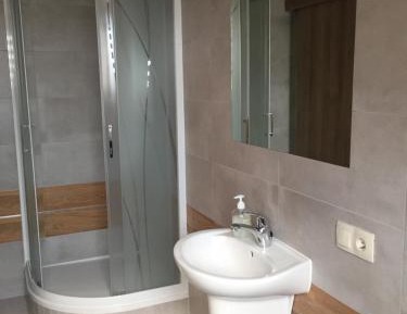 Twin Room with Bathroom