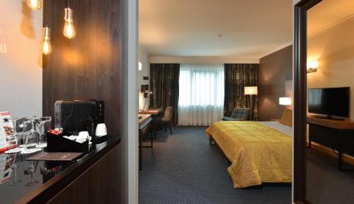 Deluxe Double Room with Bath