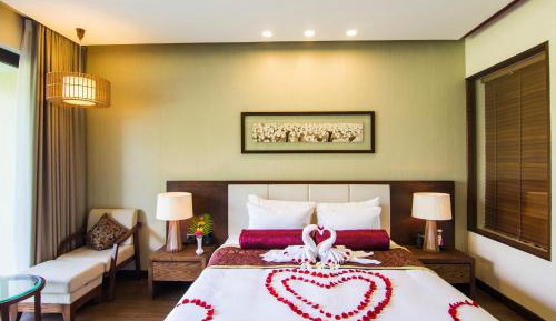 Front Beach Villa Suite Double Room