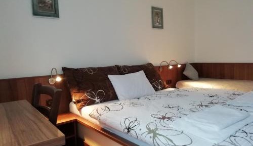 Triple Room with Bathroom