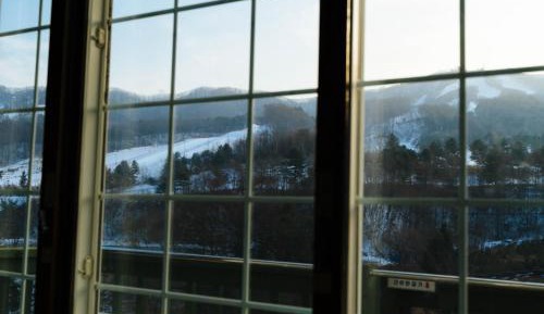 Large Family Room (8 Adults)