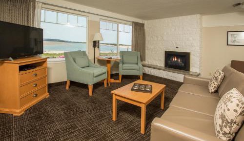 One-Bedroom Suite - Some with Fireplace