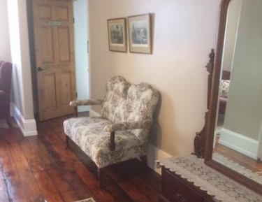 Queen Suite