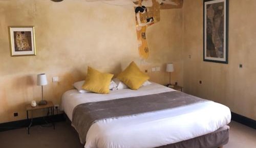 Double Room with Private External Bathroom