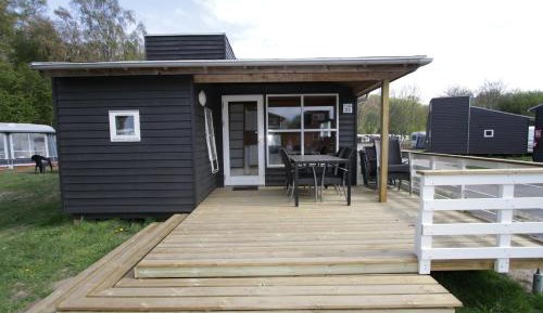 Two-Bedroom Bungalow with a Loft and Private Bathroom (6 Adults)