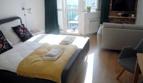 Apartment with Balcony