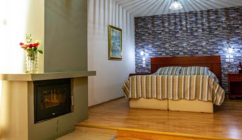 Junior Suite with Mountain View