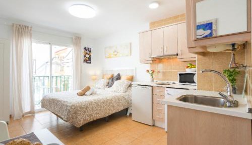 Studio Apartment