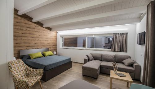 Superior Family Room