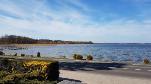 Triple Room with Lake View
