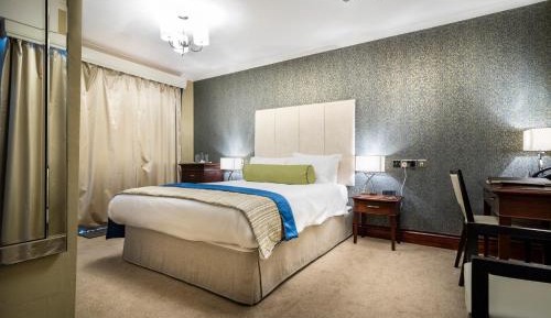 Standard Double Room with Double Bed - Non-Smoking