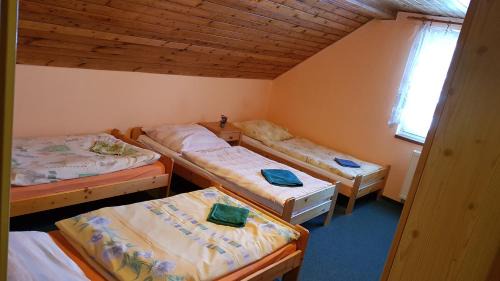 Quadruple Room with Shared Bathroom