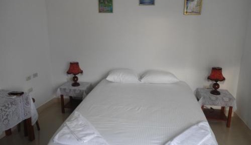  Double Room with Air-Conditioning