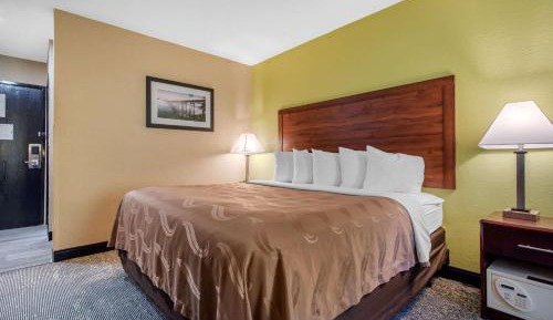 King Room - Non-Smoking