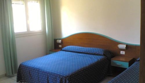 One-Bedroom Apartment with Sea View