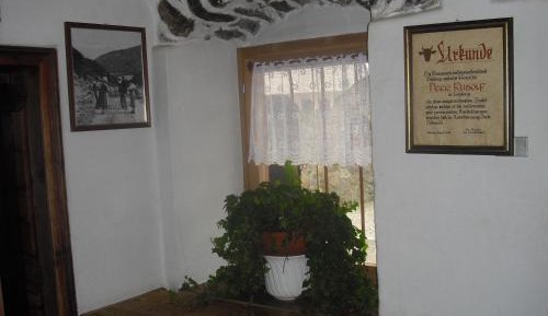 Twin Room with Balcony and Mountain View