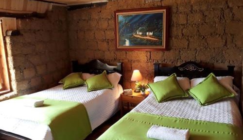 Quadruple Room with Private Bathroom