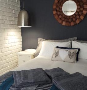 Deluxe Double Room with Shower