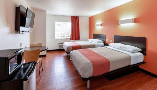 Quadruple Room - Non-Smoking