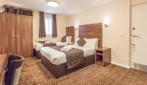 Standard Triple Room