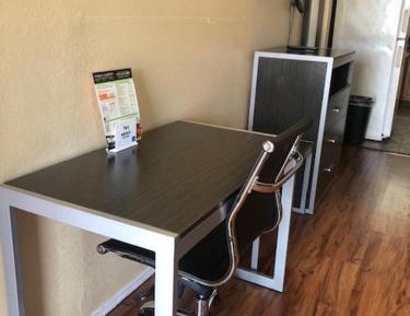 King Room - Non-Smoking
