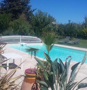 House with Garden View