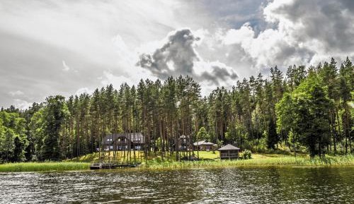 Family Room with Lake View