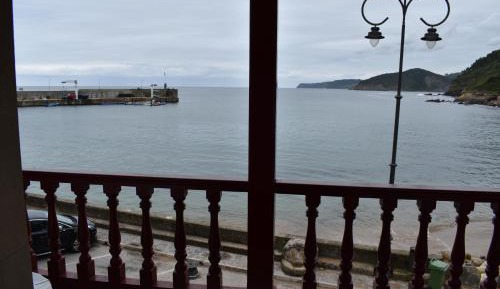 Double or Twin Room with Sea View