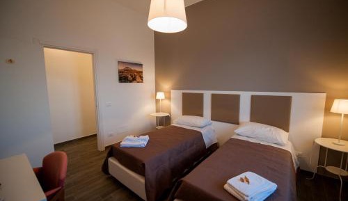 Deluxe Double or Twin Room with Balcony