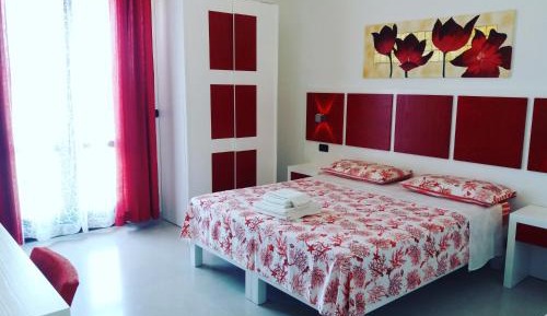 Deluxe Double or Twin Room with Balcony