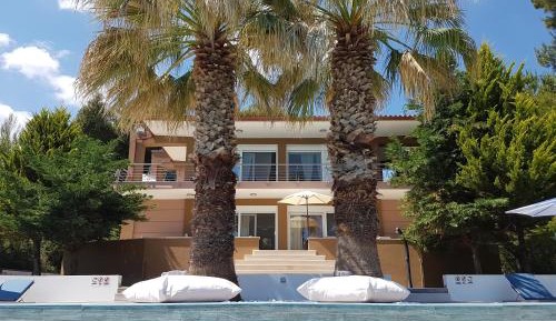 Five-Bedroom Villa with Private Pool