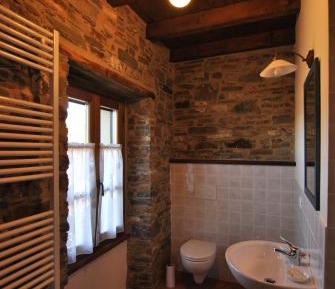 Deluxe Double Room with Shower
