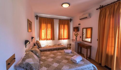 Triple Room with Sea View