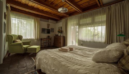 Large Double Room