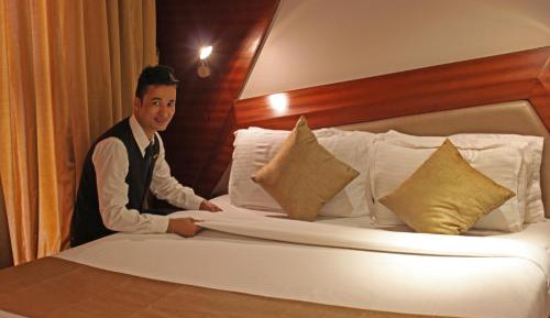 Deluxe Double or Twin Room with Airport Transfers